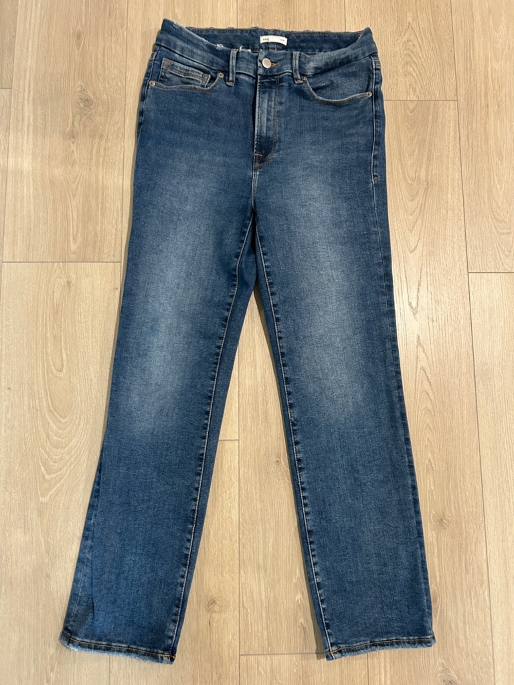 Good American Always Fits 6 / 8 / 10 / 12 Straight Jeans - Medium Blue Wash